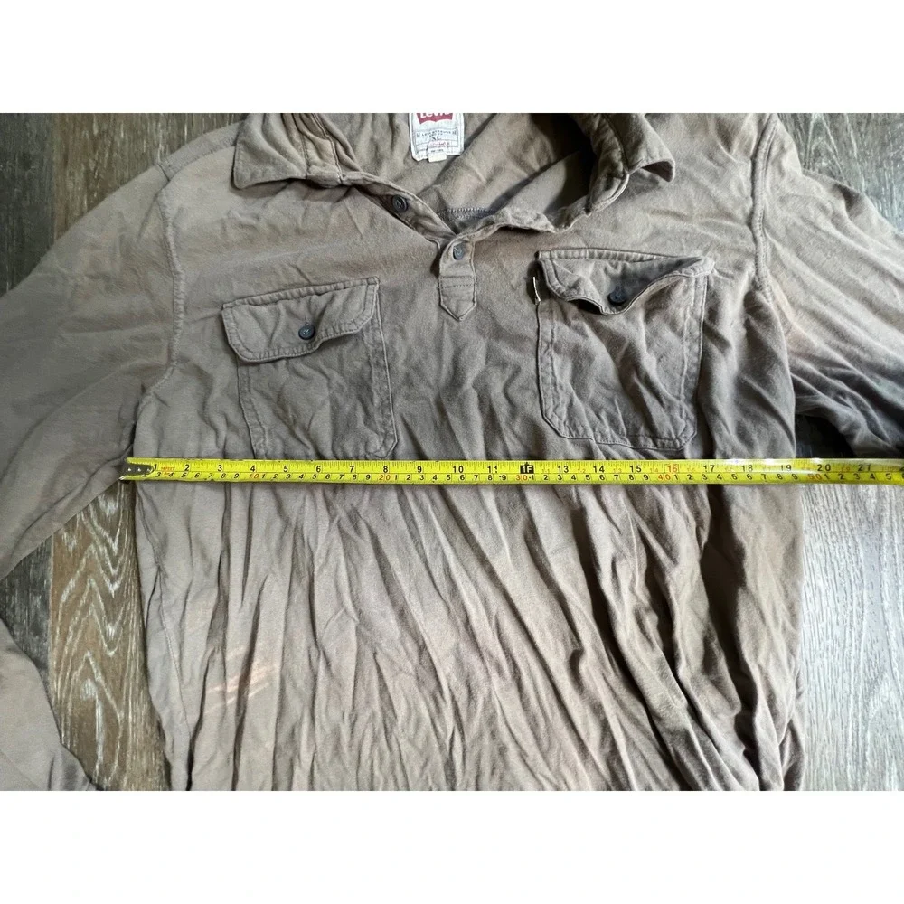 Levi's Henley Shirt Mens XL Brown Long Sleeve Dual‎ Pocket Utility Casual